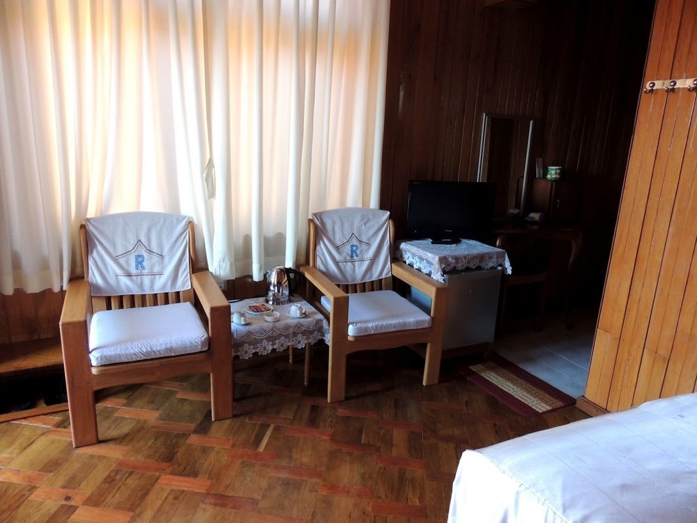 Hotel Ramonar Калау Екстериор снимка